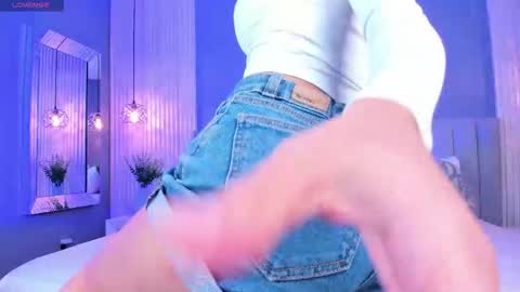 Snapshot of caitlyncouper chatting on September 9, 11:15 pm Caitlyn online show from September 9, 11:15 pm