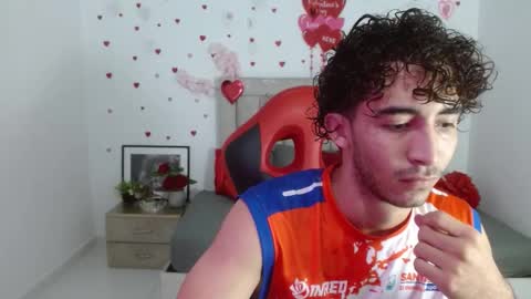 caius online show from March 1, 11:12 am