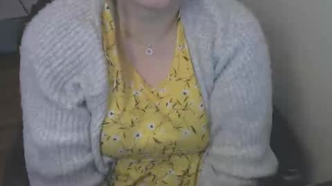 Calie online show from April 29, 12:48 am