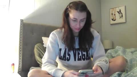 Snapshot of calicambri chatting on December 21, 12:09 am The Cali Cambri online show from December 21, 12:09 am