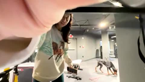 Snapshot of calicambri chatting on December 4, 1:31 pm The Cali Cambri online show from December 4, 1:31 pm