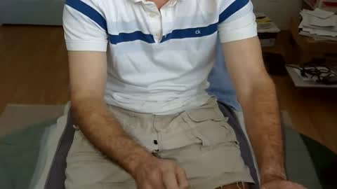 Snapshot of califun4u chatting on December 2, 9:10 pm califun4u online show from December 2, 9:10 pm