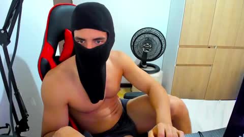 calihotcaliente27 online show from December 3, 5:12 pm