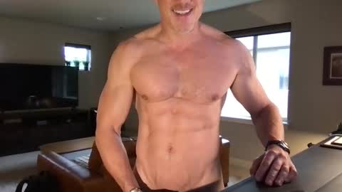 Snapshot of calirsedmo chatting on February 7, 9:40 pm calirsedmo online show from February 7, 9:40 pm