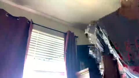 Snapshot of calishop1 chatting on September 10, 9:37 pm calishop1 online show from September 10, 9:37 pm