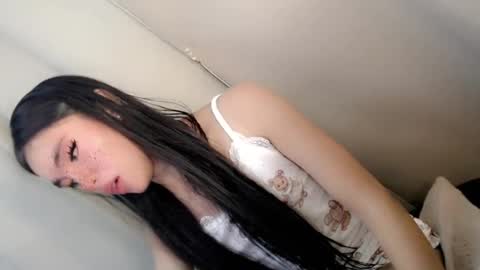 call_me_nina online show from July 8, 11:48 am