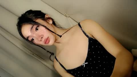 call_me_nina online show from July 21, 11:45 am