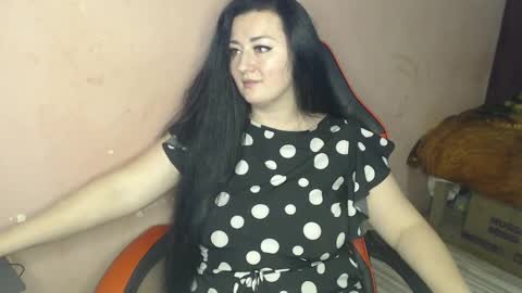 Shaya online show from December 18, 2:38 pm