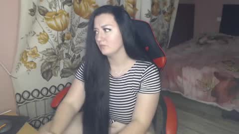 Shaya online show from January 30, 5:06 pm