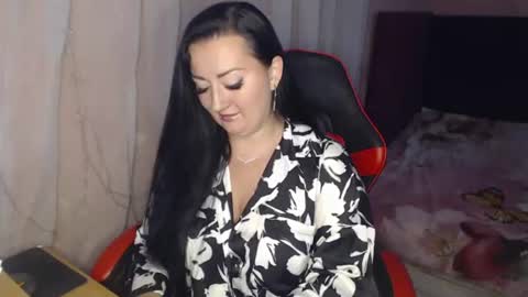 Snapshot of call_me_shaya chatting on June 12, 3:22 pm Shaya online show from June 12, 3:22 pm