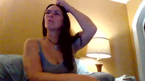 Snapshot of calli_girl420 chatting on November 14, 3:49 am Calli online show from November 14, 3:49 am