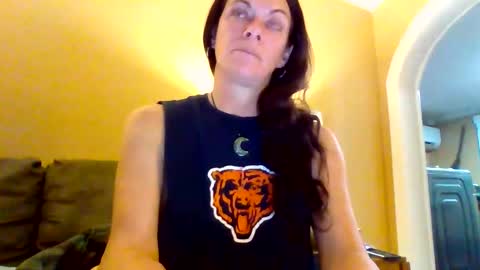 Snapshot of calli_girl420 chatting on March 2, 5:41 am Calli online show from March 2, 5:41 am