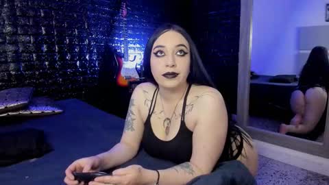 Snapshot of calliope_dark chatting on September 15, 12:38 pm calliope_dark online show from September 15, 12:38 pm