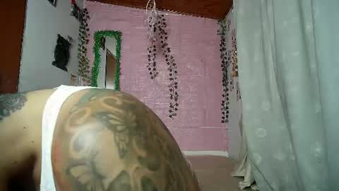 paula online show from July 9, 3:43 am