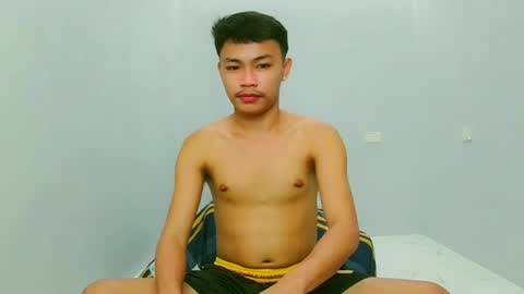 Ceejay online show from April 11, 11:09 pm