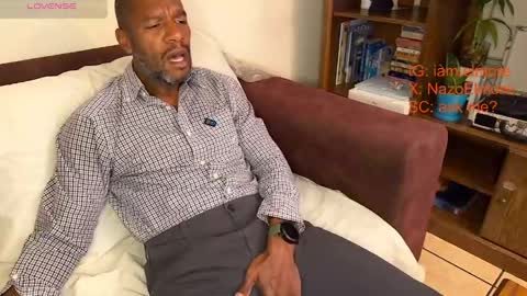 My name is Robert  Dont be shysay hi I love to chat. For requests or dirty talk please use tips  online show from April 9, 4:34 am