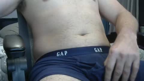 Snapshot of callmeroger33 chatting on November 11, 5:13 pm callmeroger33 online show from November 11, 5:13 pm