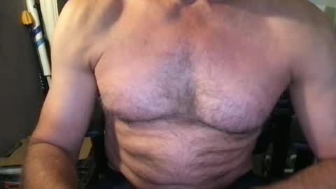 Snapshot of callum5555 chatting on July 3, 11:27 am callum5555 online show from July 3, 11:27 am