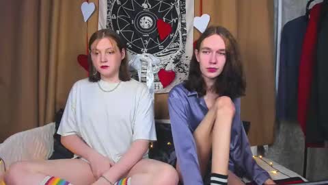 Snapshot of calvin_kevin_grem chatting on February 17, 12:38 pm Calvin Kevin Grem online show from February 17, 12:38 pm