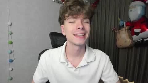 Hey I am Calvin  online show from January 7, 5:15 pm