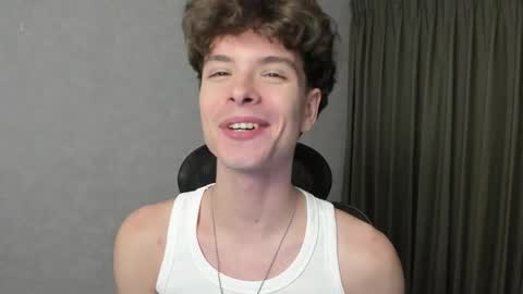 Hey I am Calvin  online show from February 5, 5:06 pm