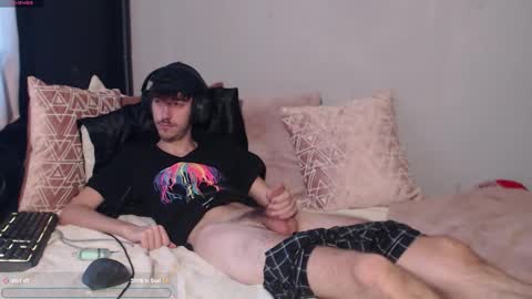 Snapshot of calvin_tanner chatting on October 12, 6:07 pm calvin_tanner online show from October 12, 6:07 pm