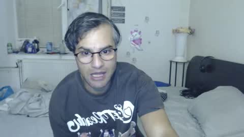 Calvinjohnlad online show from December 14, 5:07 pm