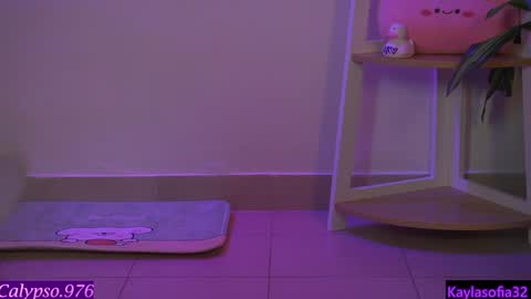 Calypso and Kayla online show from January 19, 3:50 am