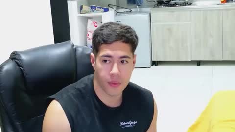 camara110 online show from February 24, 1:25 am