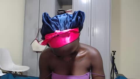 Princess online show from December 5, 3:48 am
