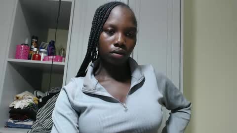 Snapshot of camclit chatting on March 11, 4:40 pm Princess online show from March 11, 4:40 pm