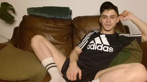 CamDoAttitude online show from February 1, 8:47 pm