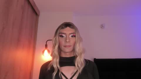 Cameron online show from February 6, 1:21 am