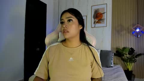 Cameron  online show from November 10, 8:41 pm