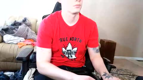 Snapshot of camerondt chatting on May 24, 5:07 pm camerondt online show from May 24, 5:07 pm