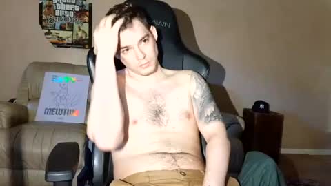 Snapshot of camerondt chatting on June 13, 1:31 pm camerondt online show from June 13, 1:31 pm