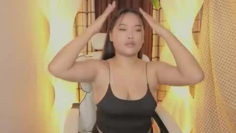 Snapshot of camgirl_jade chatting on February 26, 4:33 am Jade online show from February 26, 4:33 am