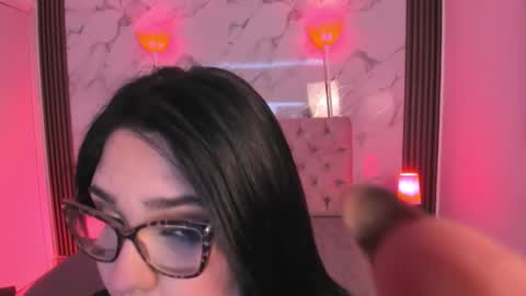 Camila Osorio online show from March 25, 8:15 pm