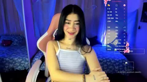 Snapshot of camiilaatorres chatting on November 6, 2:45 am camila online show from November 6, 2:45 am