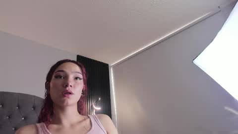 camiirosse online show from May 12, 7:55 pm