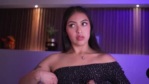 Camila online show from November 12, 4:24 am