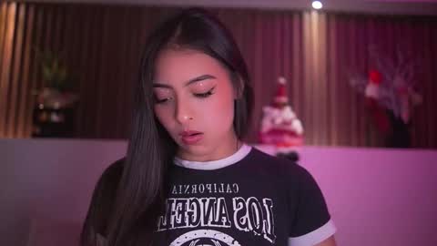 Camila online show from December 18, 3:23 am