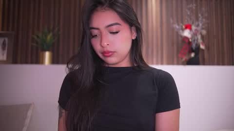 Camila online show from January 6, 6:33 pm