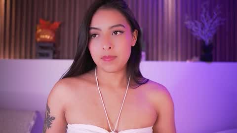 Camila online show from March 18, 3:31 am