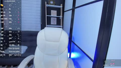 Snapshot of camila_harperr chatting on December 13, 9:20 pm C A M I L A online show from December 13, 9:20 pm