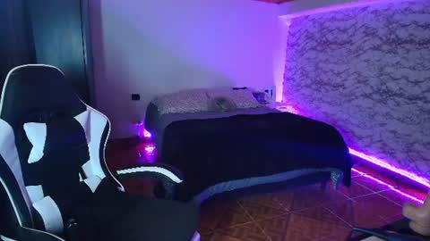 Camila Roose online show from June 25, 10:36 pm