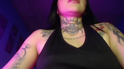 camila_love14 online show from March 1, 10:56 pm