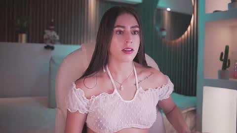 camila_martinez9 online show from January 15, 11:26 am