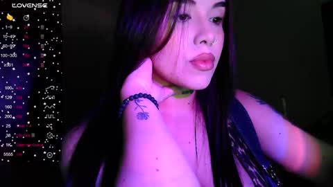 Snapshot of camila_pandora_ch chatting on September 10, 4:40 pm Cami online show from September 10, 4:40 pm