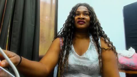 Snapshot of camila_sandoval_01 chatting on February 14, 7:12 pm Camila online show from February 14, 7:12 pm